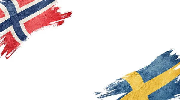 白を背景にノルウェーとスウェーデンの国旗 — ストック写真